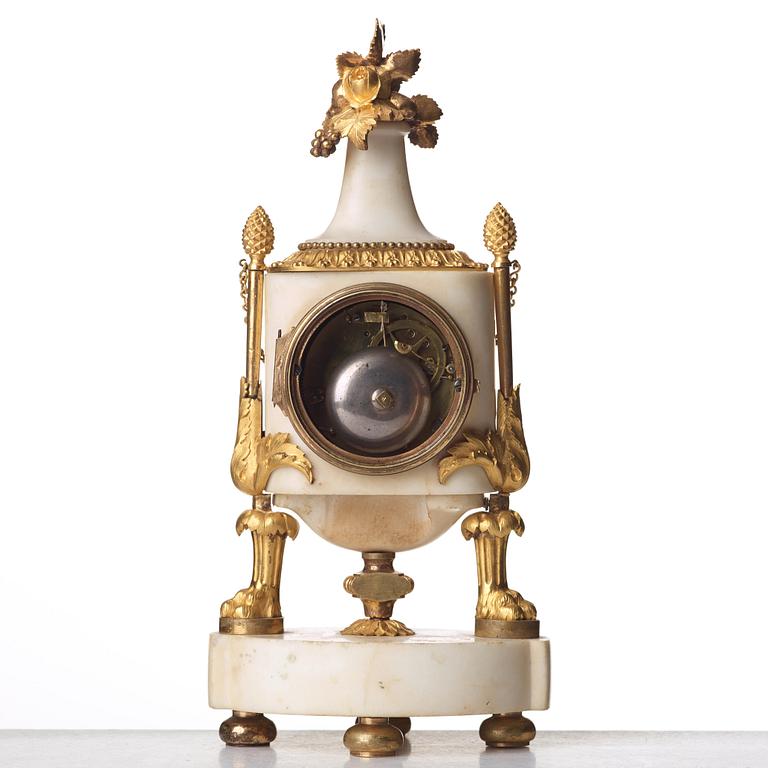 A Louis XVI late 18th Century mantel clock, by Pierre Michel Barancourt (active in Paris 1779-89).