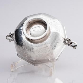 Hans Wiggman, brännvinsskål, silver, Kalmar 1750. Senbarock.