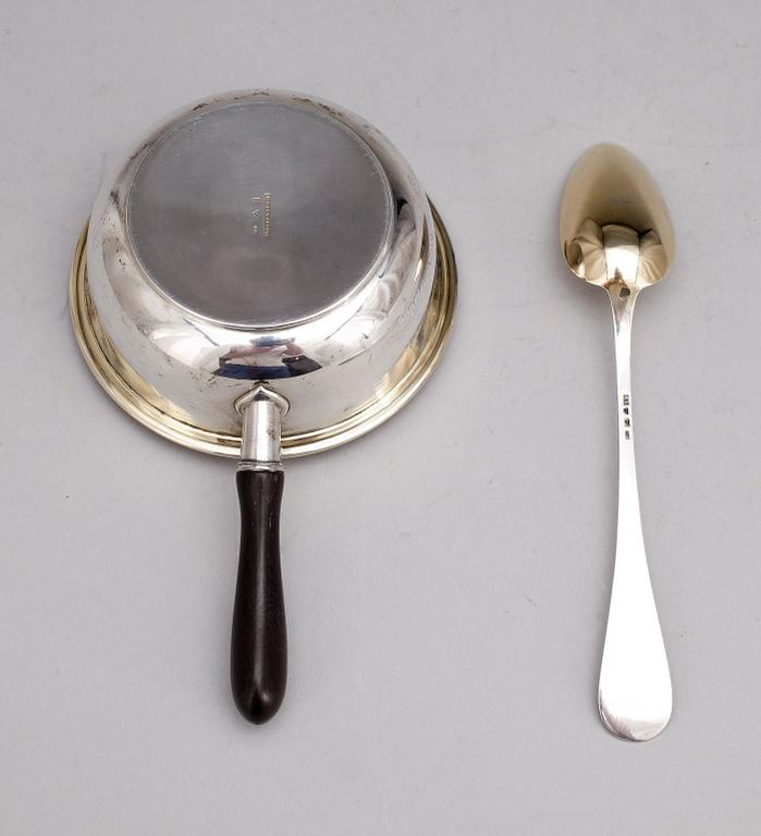 KAROTT MED SKED, silver, B Erlandsson, Christianstad, 1910. Vikt ca 164 g.