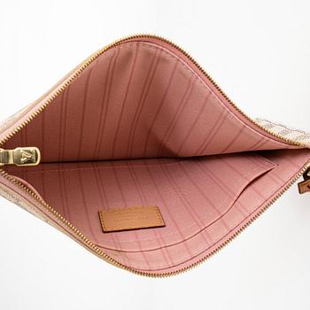 Louis Vuitton, clutch/pochette.