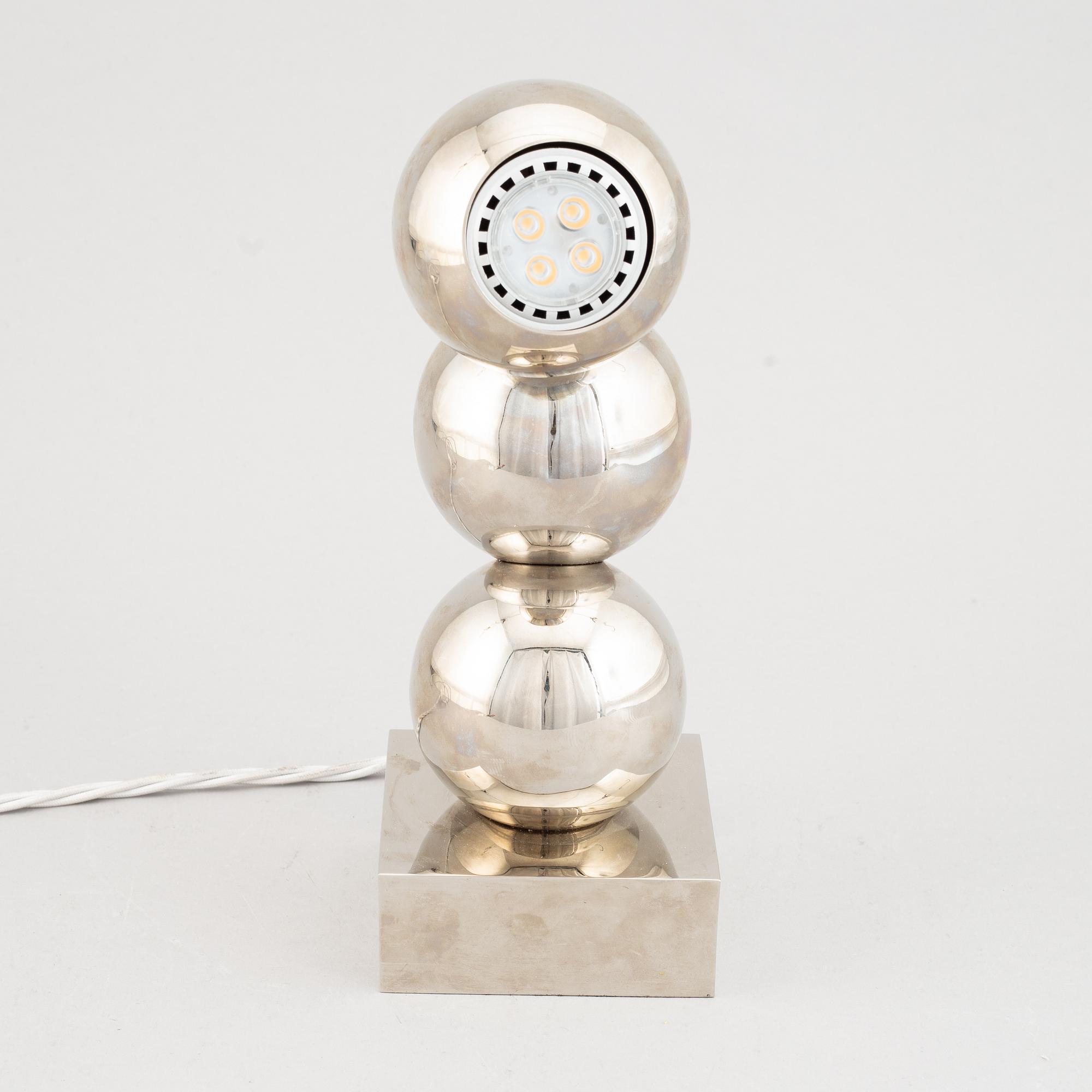 A table lamp, Vaughan "Buckland Uplighter", England, contemporary.