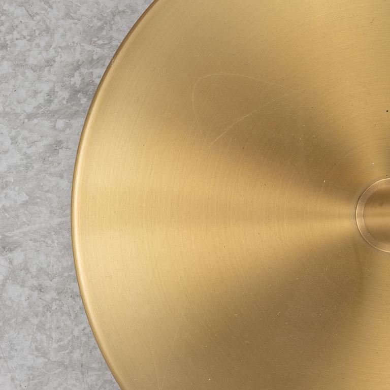 Josef Frank, golvlampa, modell 2368, Firma Svenskt Tenn.