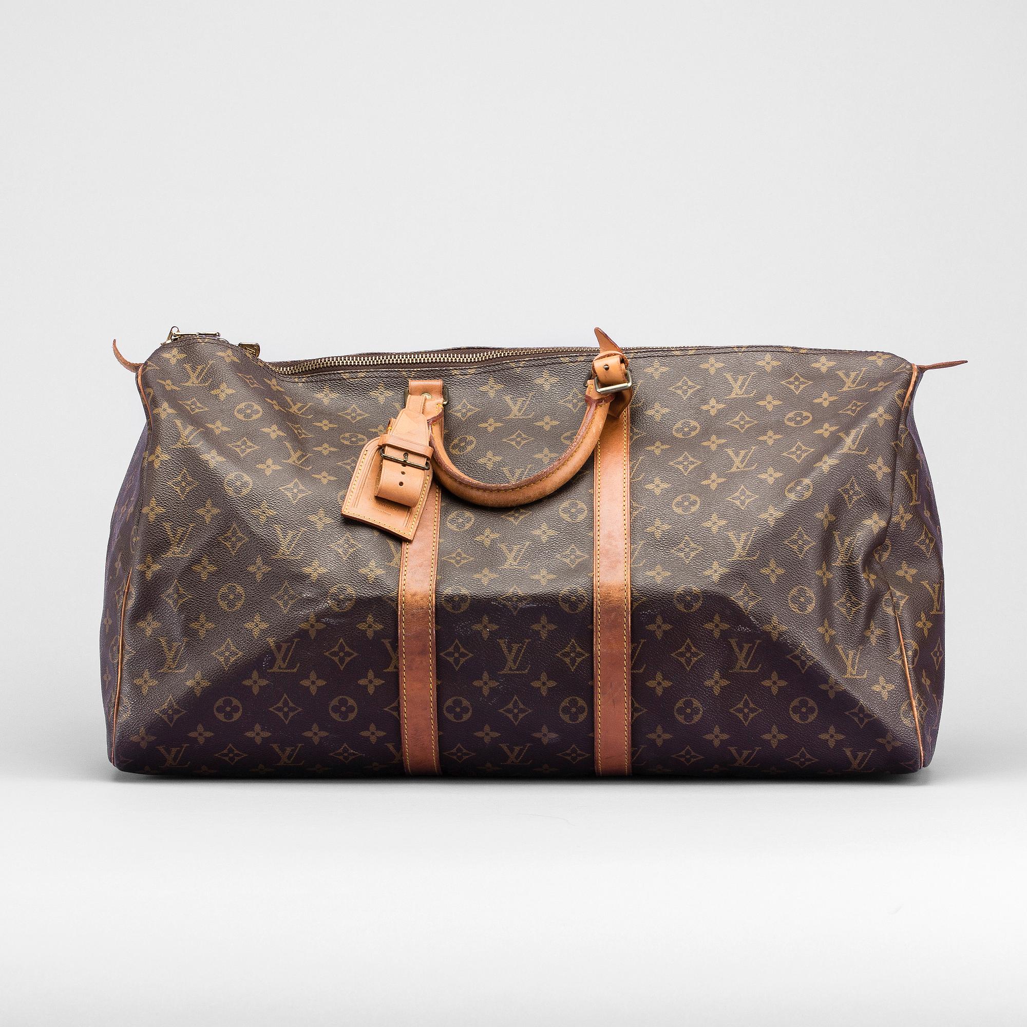 LOUIS VUITTON,.