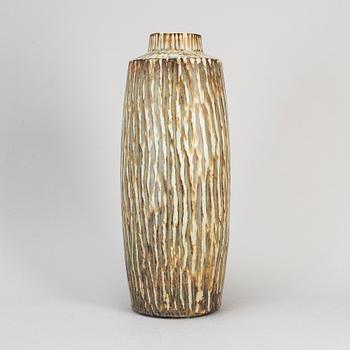 GUNNAR NYLUND, golvvas, stengods, "Rubus", Rörstrand.