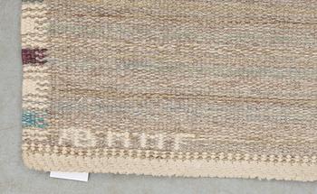 RUG. A variation of the pattern "Falurutan" (possibly: blond E). Flat weave (Rölakan). 143,5 x 75 cm. Signed AB MMF BN.