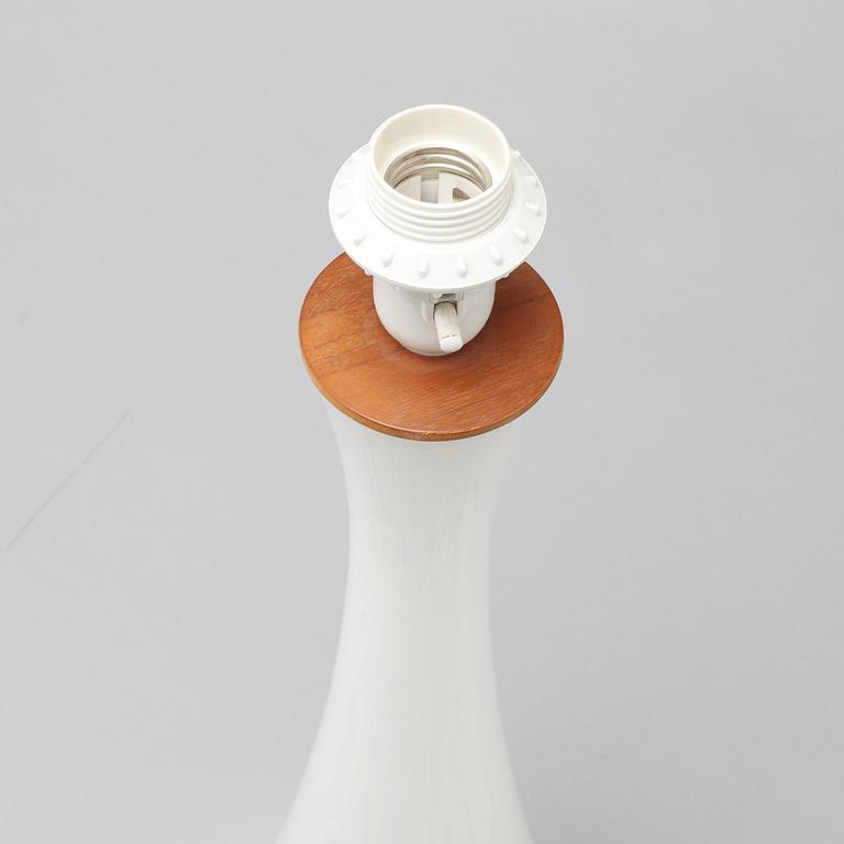 A pair of table lamps by Berndt Nordstedt for Bergboms, model "B-015", third quarter of the 20th century.