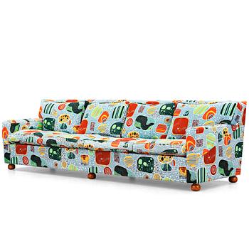 338. Josef Frank, soffa, fyrsits, Firma Svenskt Tenn, modell 3031.