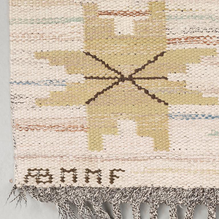 CARPET. "Höstmattan". Flat weave. 305,5 x 201,5 cm. Signed AB MMF.