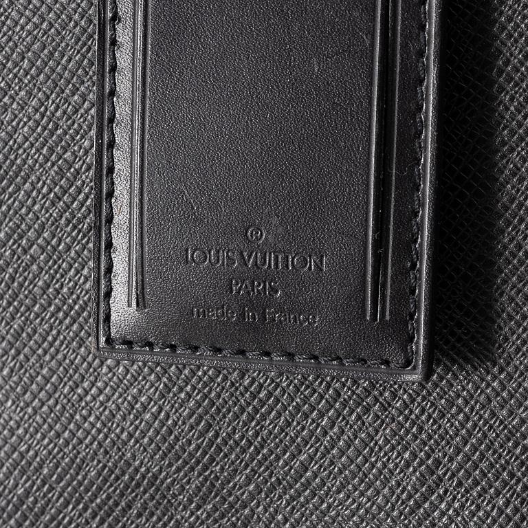 Louis Vuitton, resegarderob.