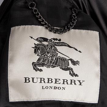 DUNJACKA, Burberry.
