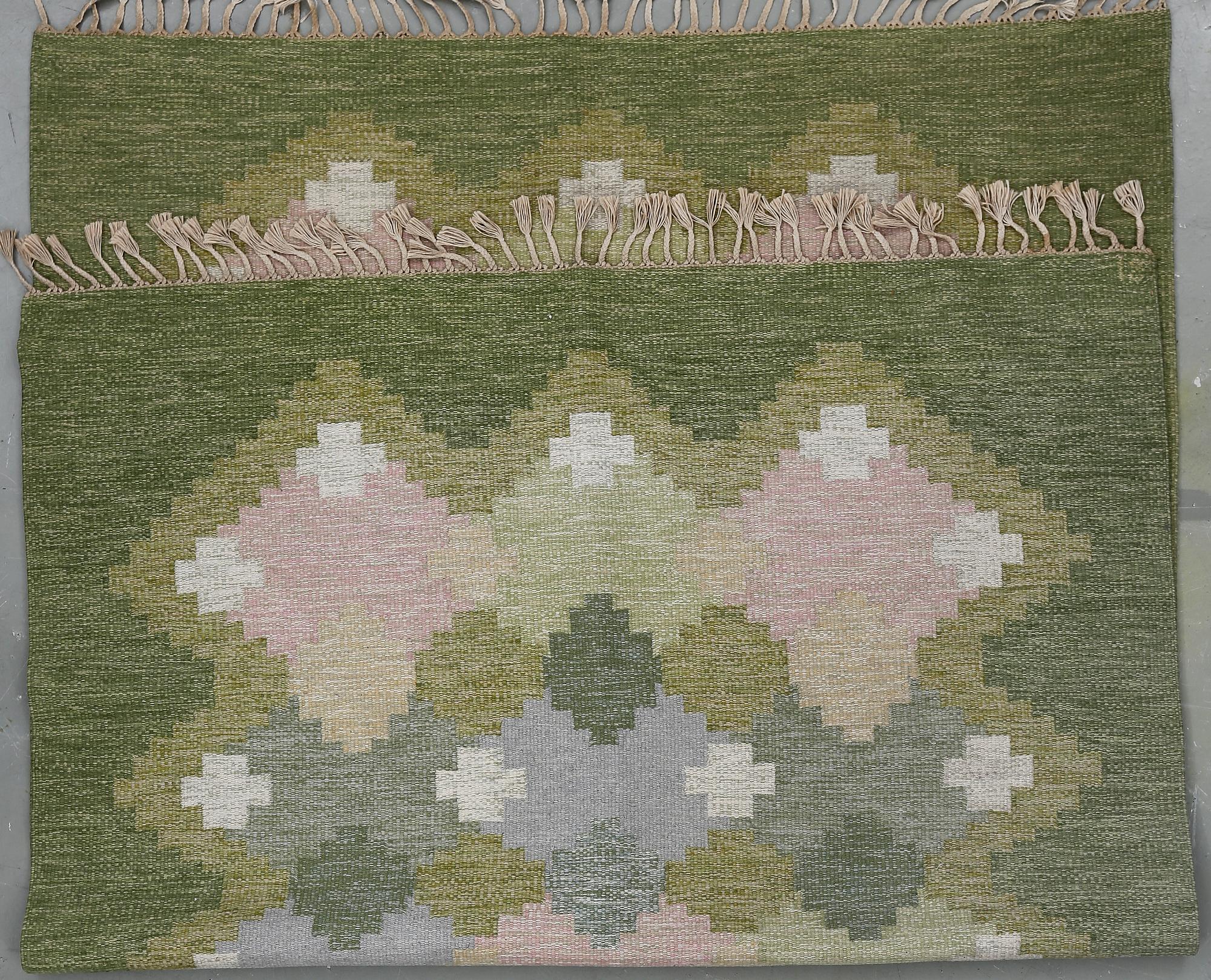 Matta, Ingegerd Silow, rölakan. Signerad IS. Ca 196x296 cm.