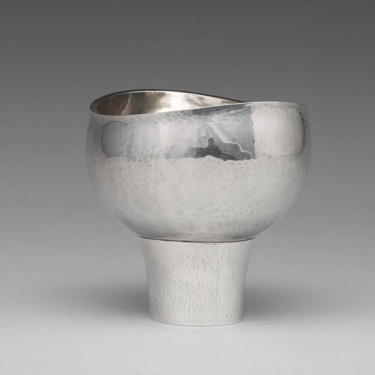 An Atelier Borgila sterling bowl, Stockholm 1966.