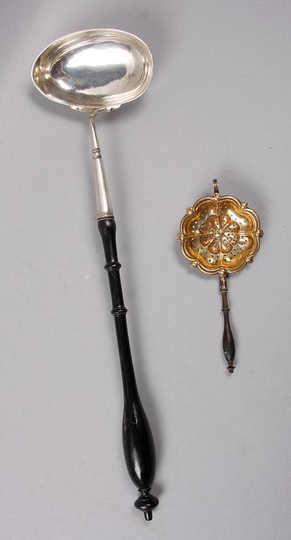 SOPPSLEV SAMT TESIL, silver, Stockholm 1786 resp Möllenborg, Stockholm 1800-tal.