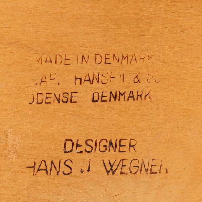 Hans J. Wegner, chairs, 5 pcs, model "CH-30", Carl Hansen & Son, Odense, Denmark.