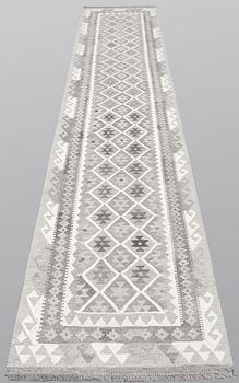 Gallermatta, Kelim, ca 400 x 85 cm.