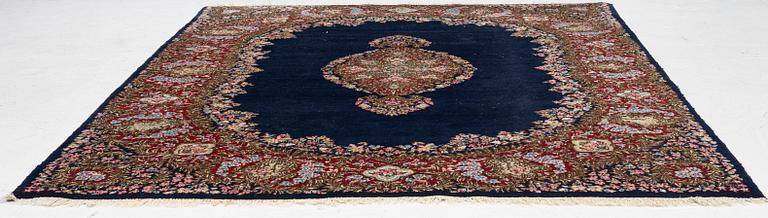 Rug, Kirman, approx. 295 x 222 cm.