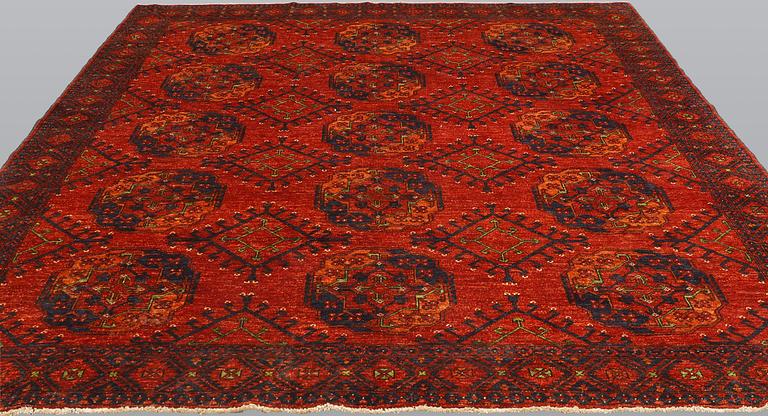 An Afghan carpet, ca 285 x 253 cm.