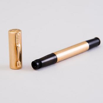 A 1920s Fountain pen, 14K gold.