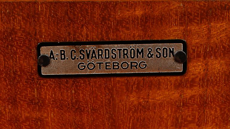 SKÅP, AB C Svärdström & Son, Göteborg, 1930/40-tal.