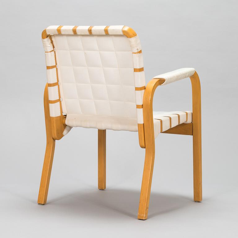Alvar Aalto, karmstol, modell 45 för Artek 1900-talets slut.