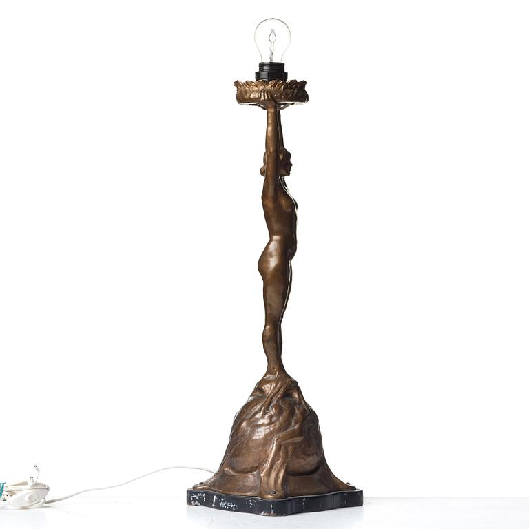 Gerda Sprinchorn, bordslampa, "Solen", Herman Bergmans Gjuteri, Stockholm, jugend.