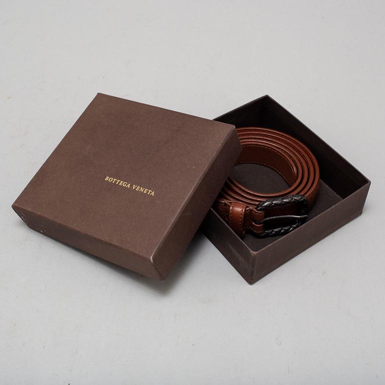 A Bottega Veneta leather belt.