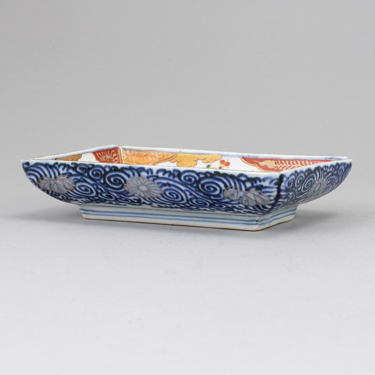 A Japanese dish, Meiji (1868-1912).