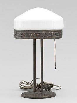 BORDSLAMPA, koppar, jugend, 1900-talets början.