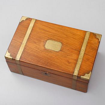 SKRIVLÅDA, England, omkring år 1900.