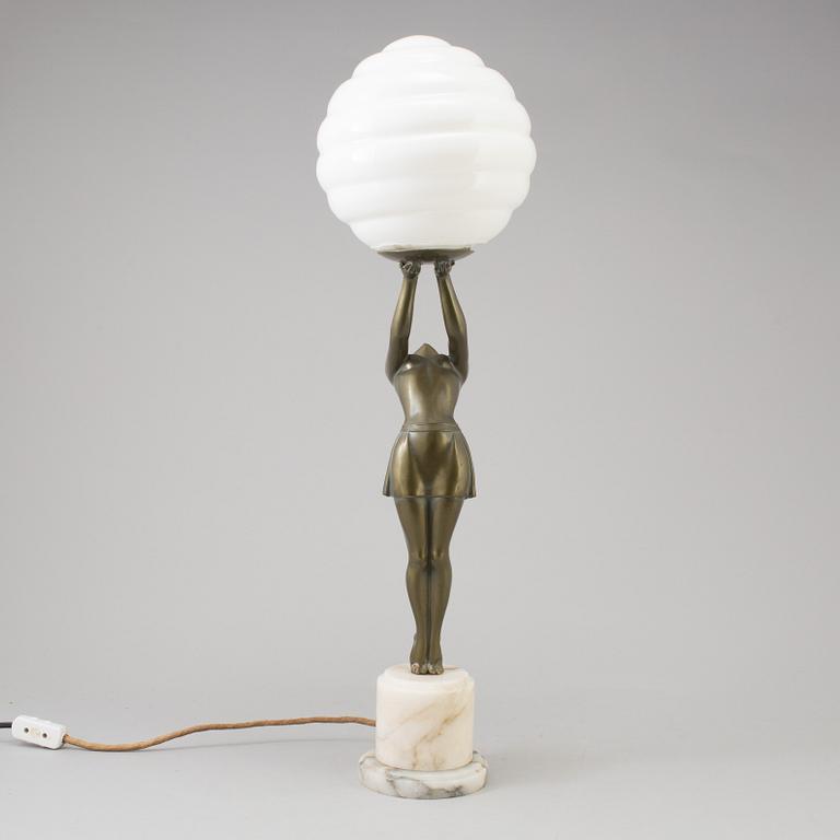 A 1930/40s art déco-style table lamp.