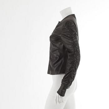 GUCCI, a black leather jacket. Italian size 44.