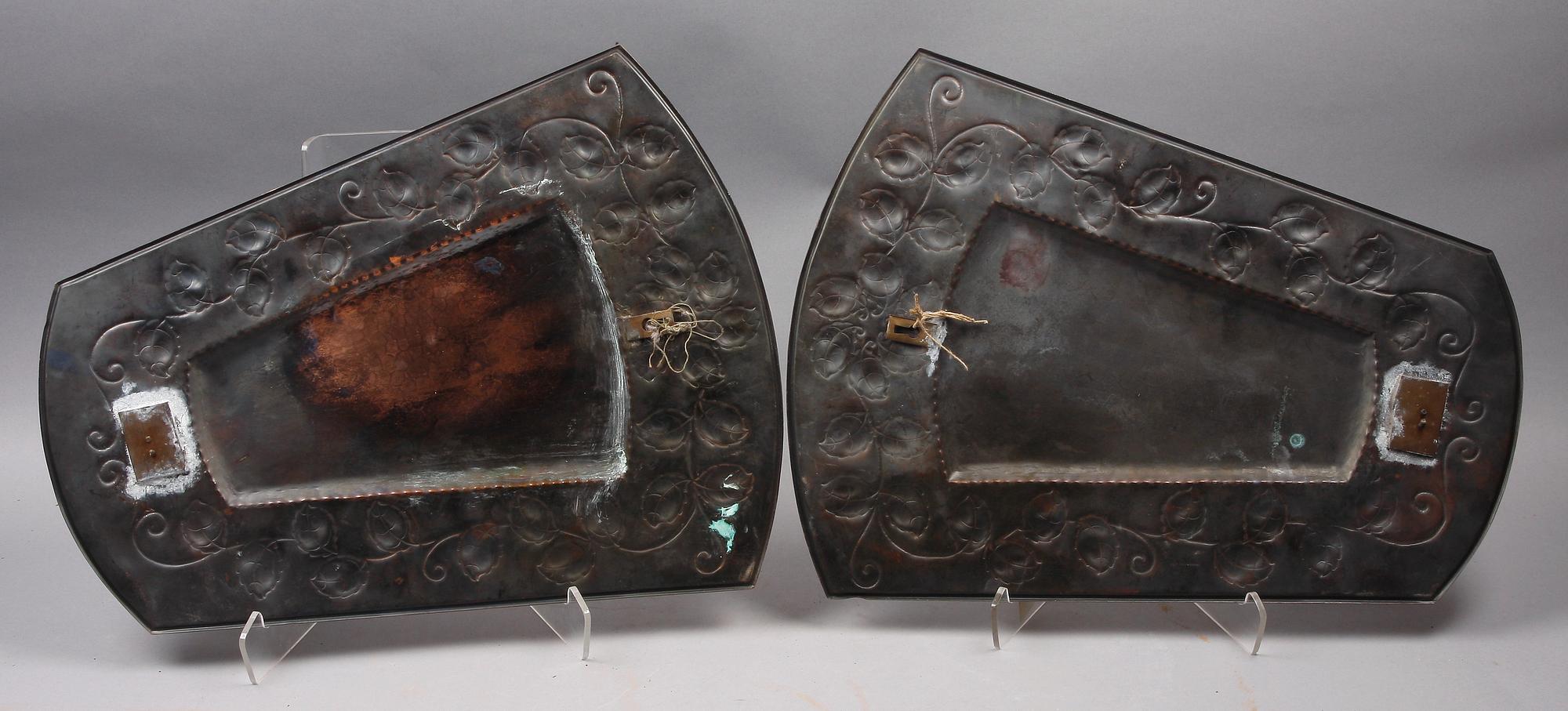 LJUSPLÅTAR, ett par, koppar, jugend, tidigt 1900-tal.