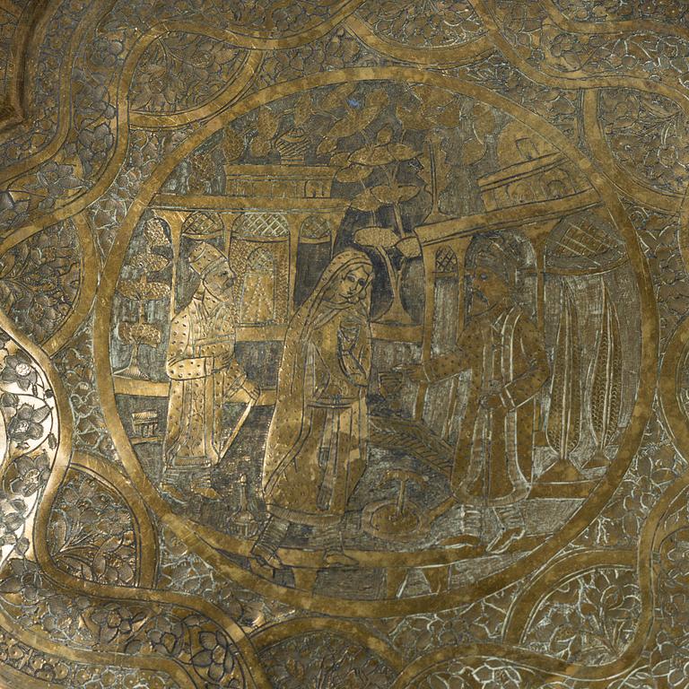 A Perisan brass tray, late Qajar dynasty /early 1900s.