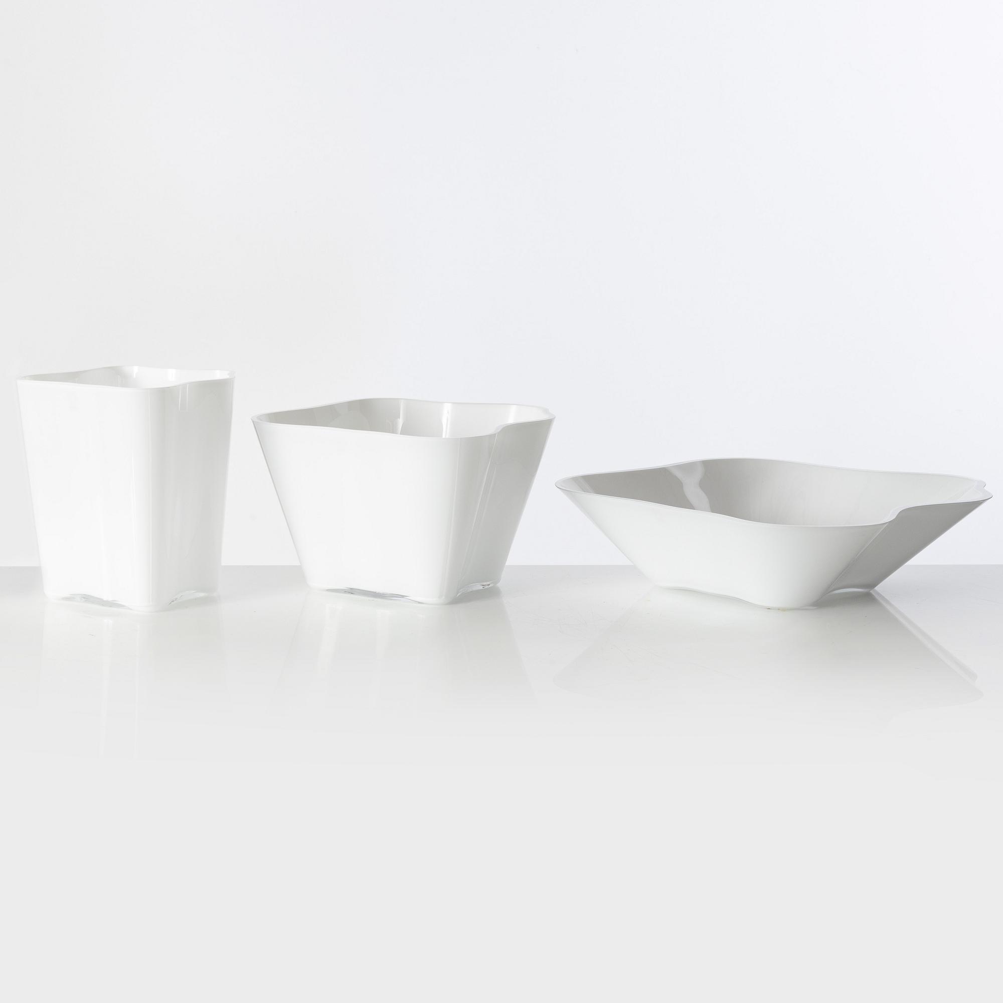 Alvar Aalto, "Aalto-blomman", 3 delar, Iittala, Finland.