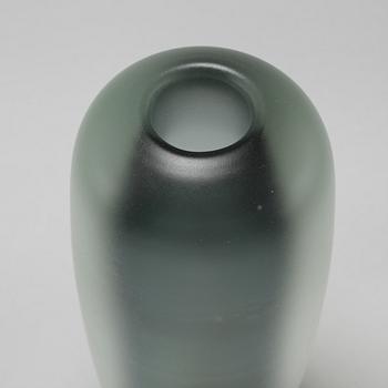 A 2026 / "Rocket" vase by Willy Johansson for Hadeland Glassverk, signed.