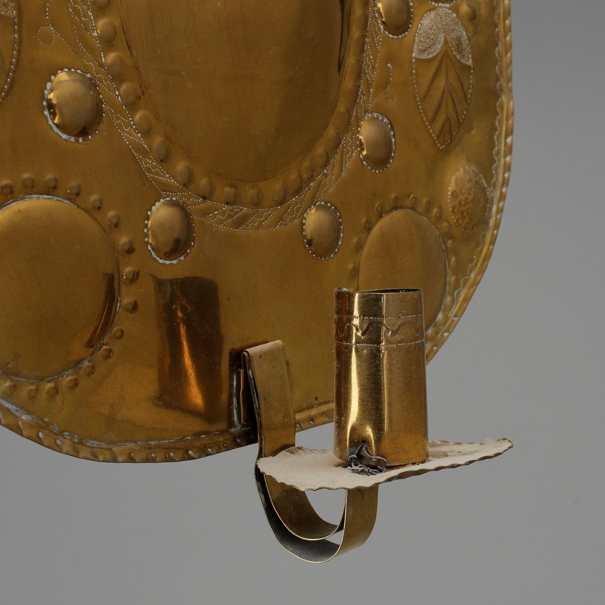 LJUSPLÅTAR, ett par, barockstil, 1800/1900-tal.