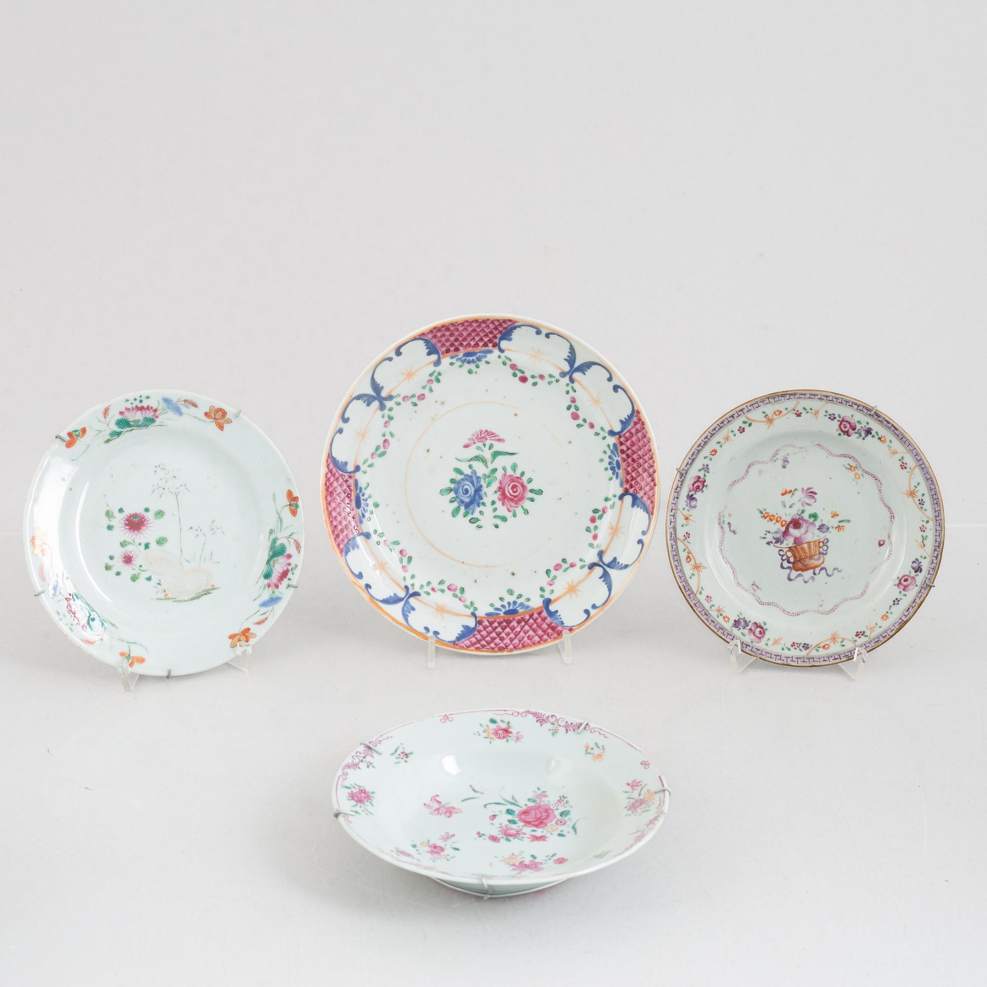 15 pieces of Chinese porcelain, the Qing dynasty, 18th-19th century.