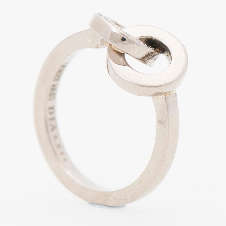 EFVA ATTLING, RING, briljantslipade diamanter, 18K vitguld.