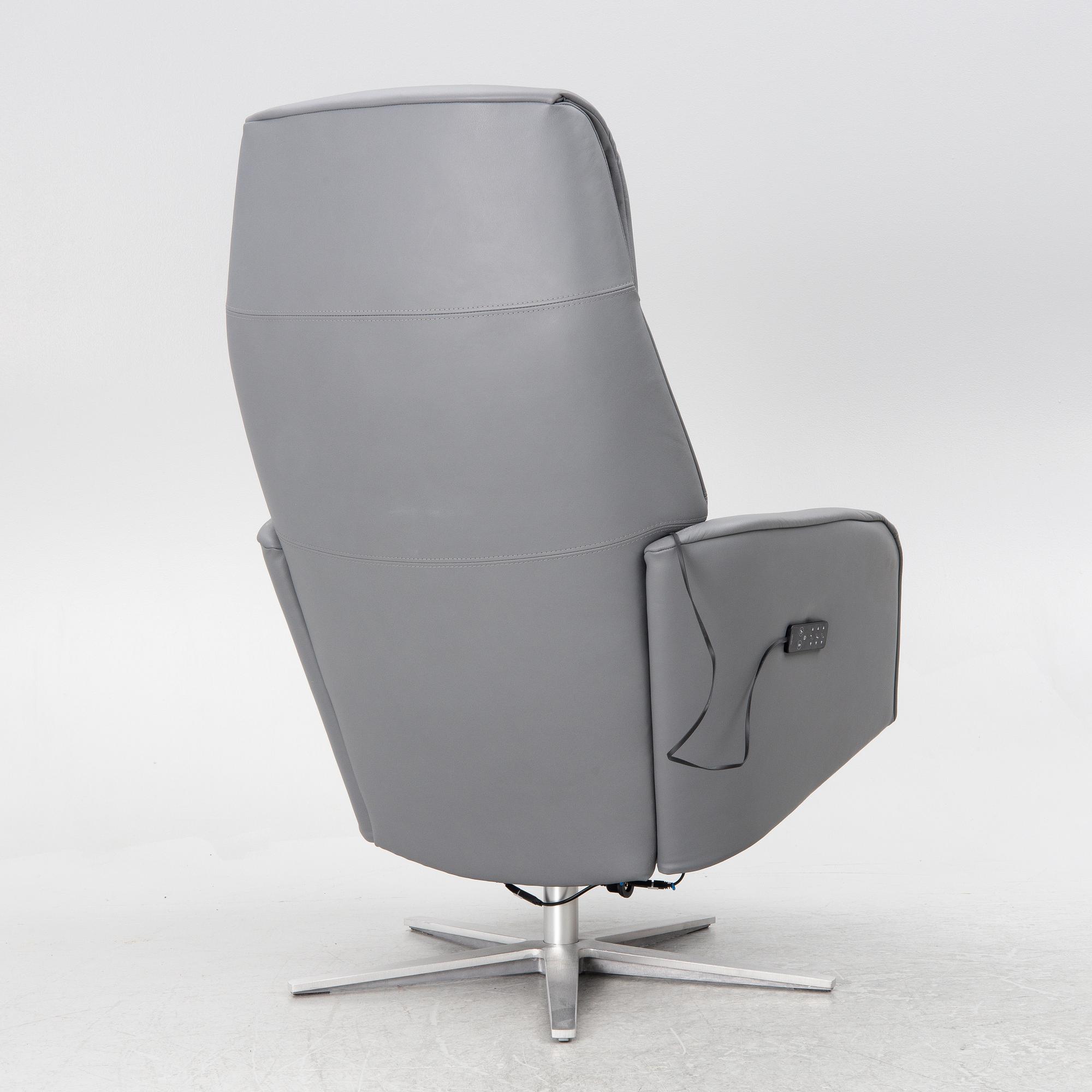 A "Scott Power premium" recliner armchair, Stressless, 21st century.
