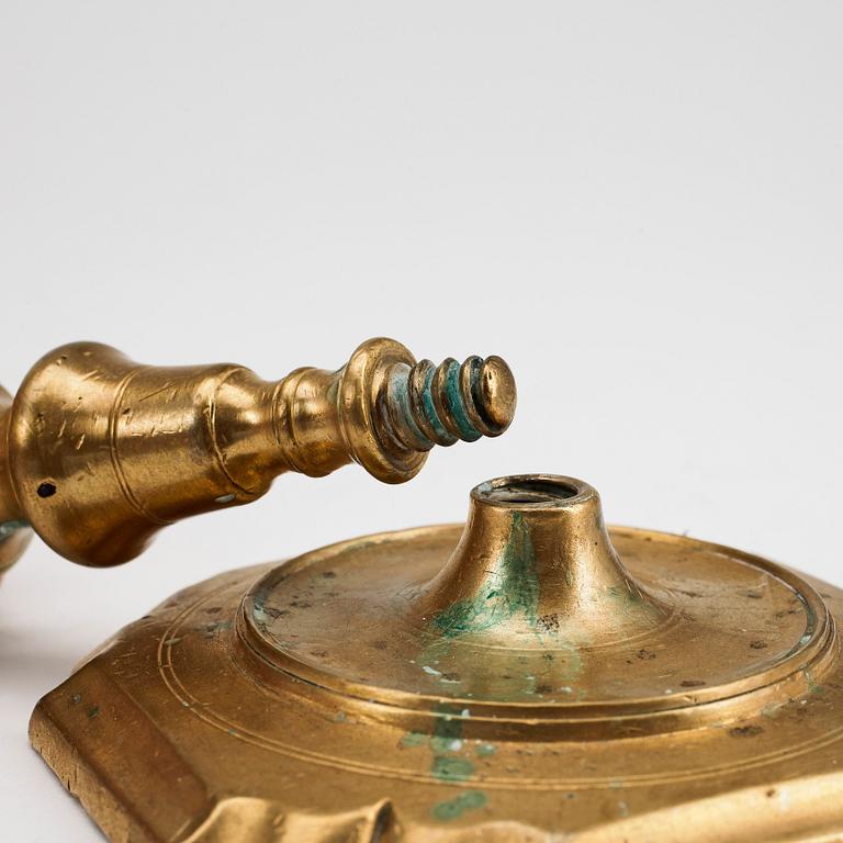 LJUSSTAKE, mässing, senbarock, 1700-talets mitt.