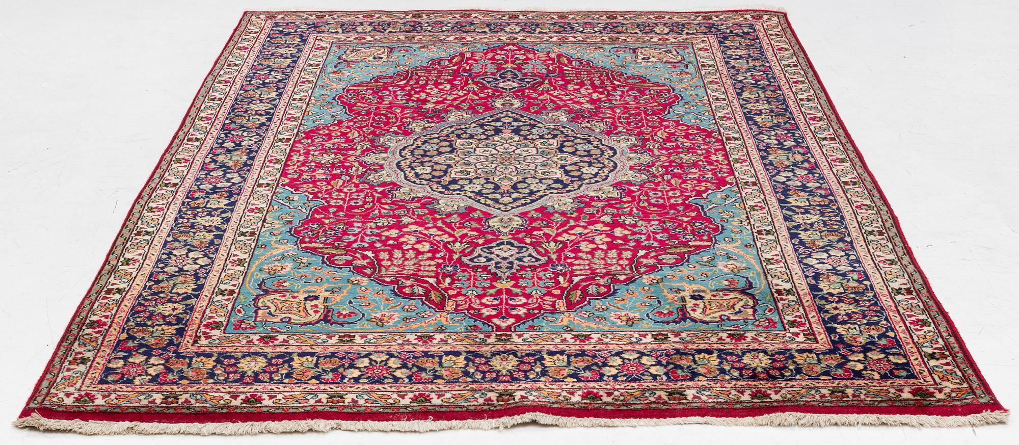 Carpet, Tabriz, approx. 310 x 198 cm.