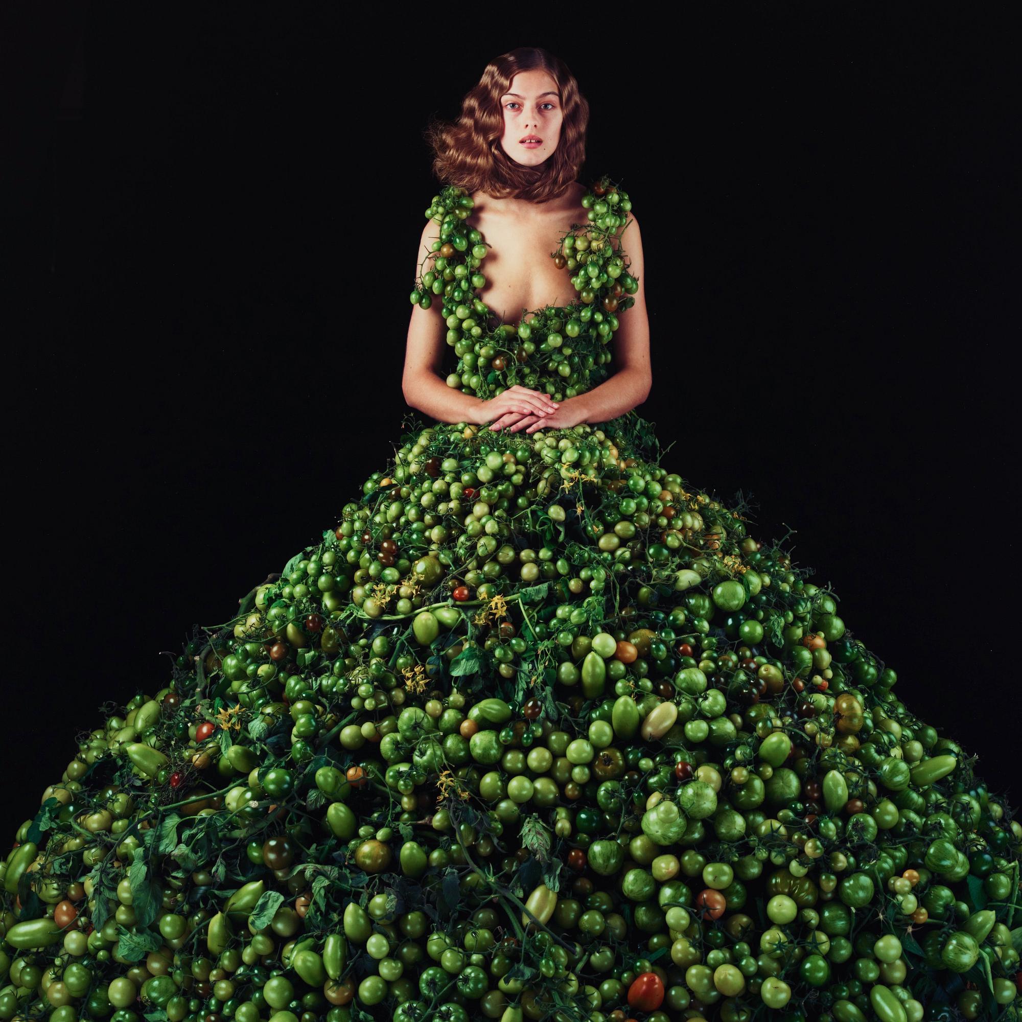 Nathalia Edenmont, "Late Bloomer", 2016-2017.