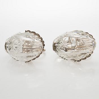 Serveringskålar, ett par, sterling silver och glas, 1900-talets mitt.