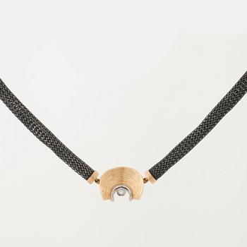 OLE LYNGGAARD, a brilliant cut diamond necklace.