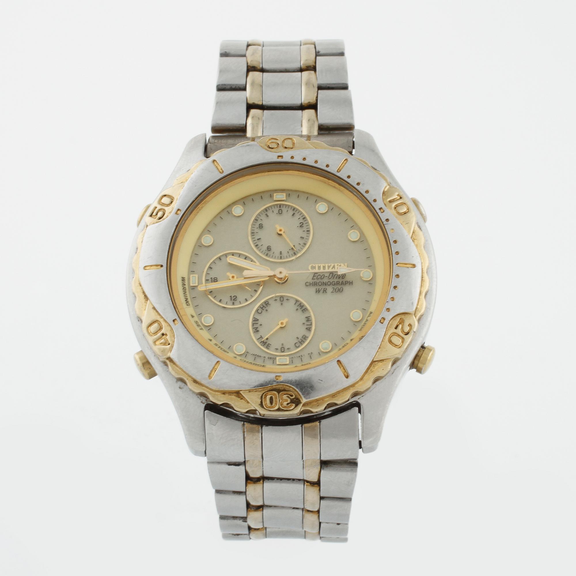 CITIZEN Eco Drive WR 200 chronograph wristwatch 41 mm. Bukowskis