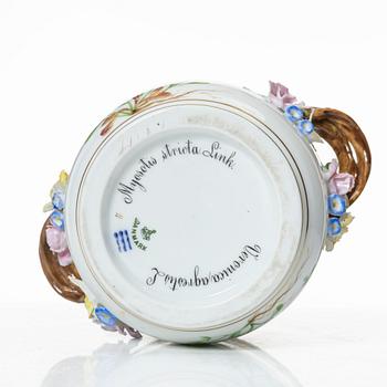 Royal Copenhagen, A Royal Copenhagen 'Flora Danica' wine cooler / jardiniere, Denmark, 1894-1900.