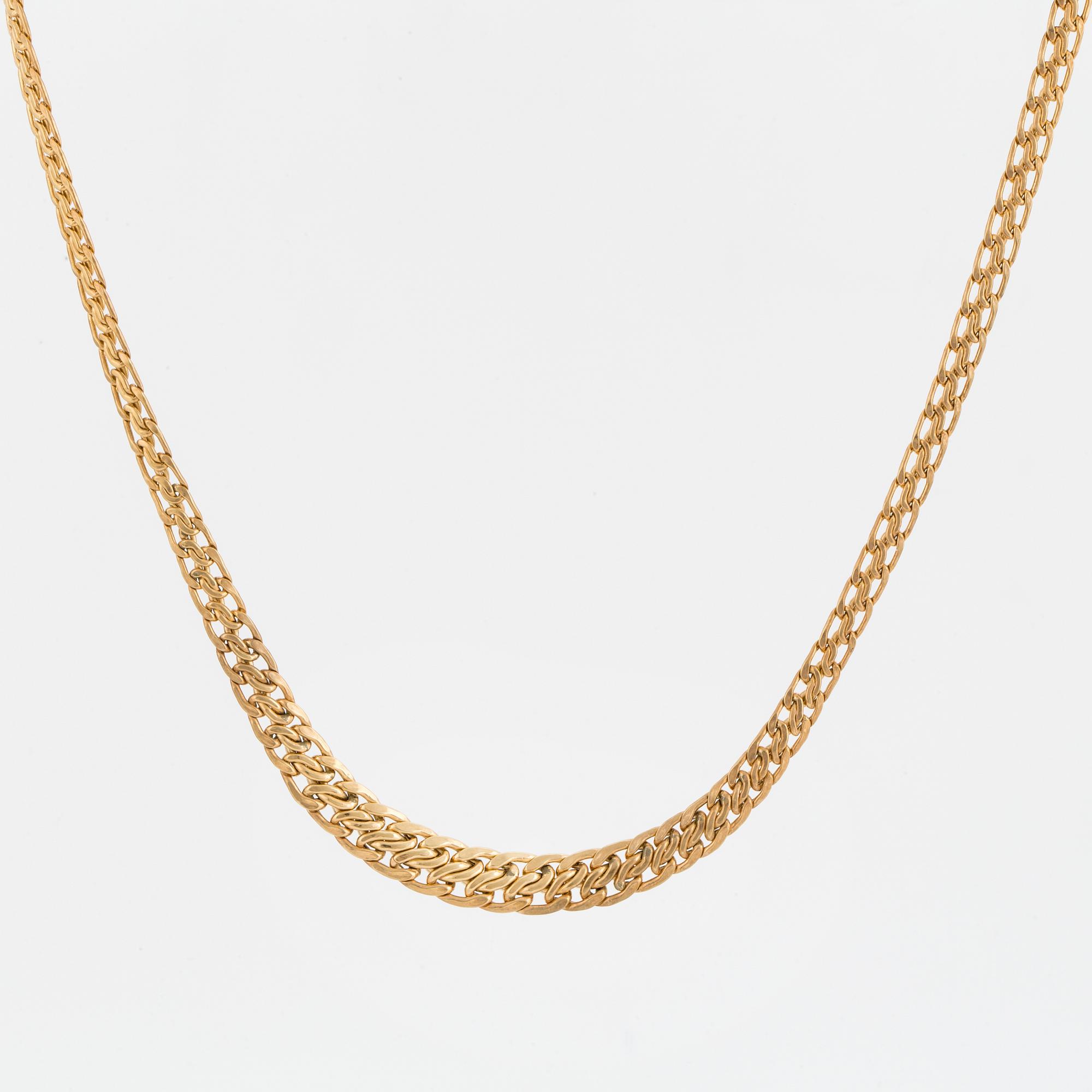 A graduated fancy-linkl necklace.