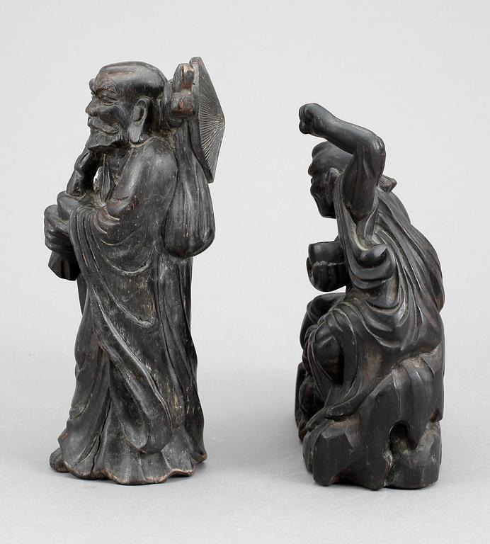 FIGURER, 2 st, trä, Kina, modern tillverkning.