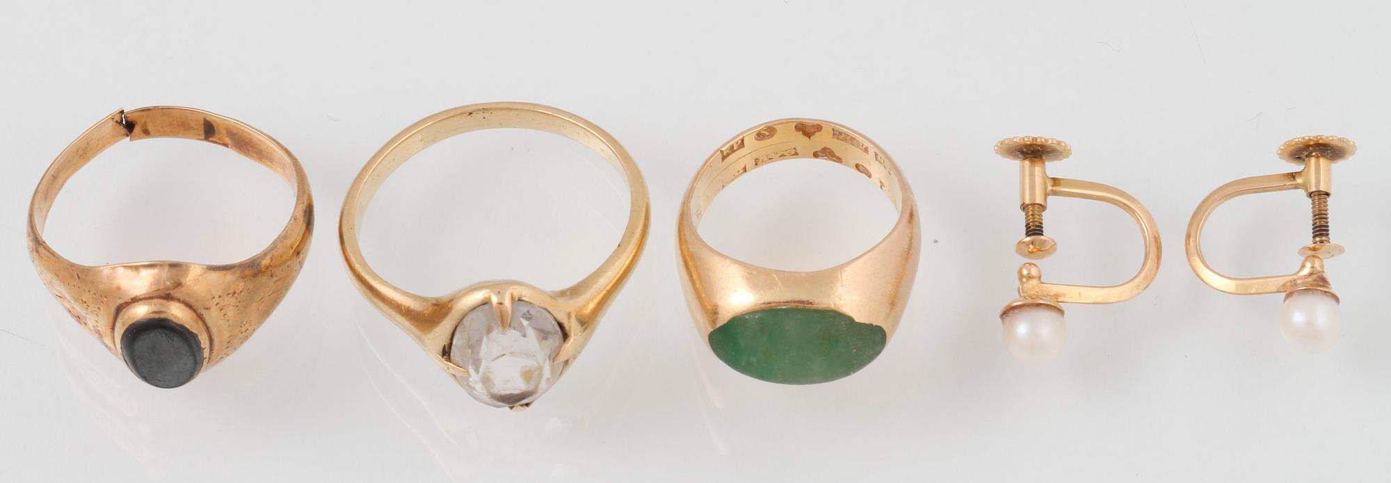 RINGAR, 3 st samt ÖRHÄNGEN, 18K guld, delvis Gustav Dahlgren & Co, Malmö. Vikt 15,2 gram.