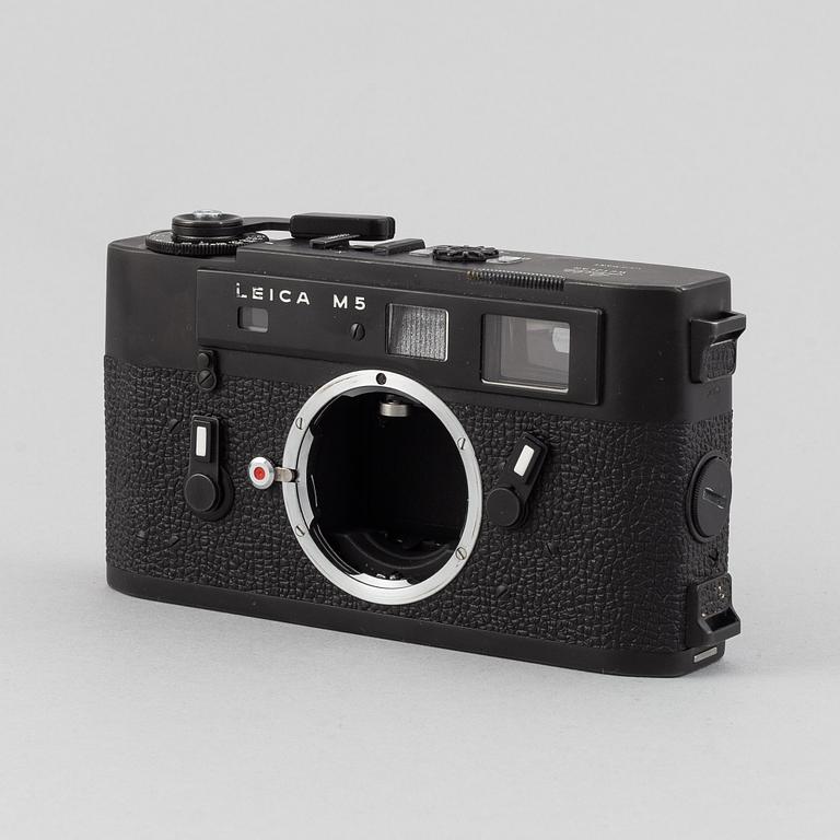 Leica M5, no 1353881, 1972.